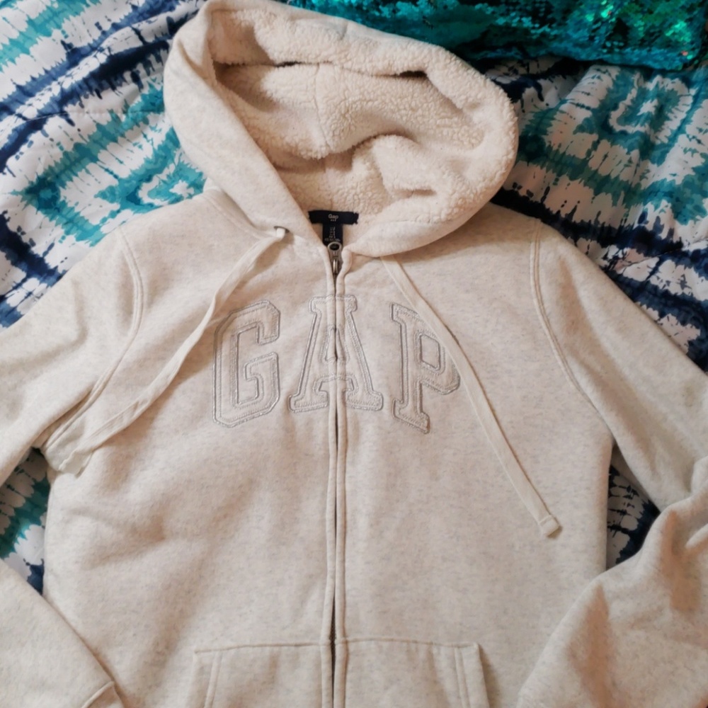 ✔✔SOLD✔✔THICK FUR LINED GAP HOODIE